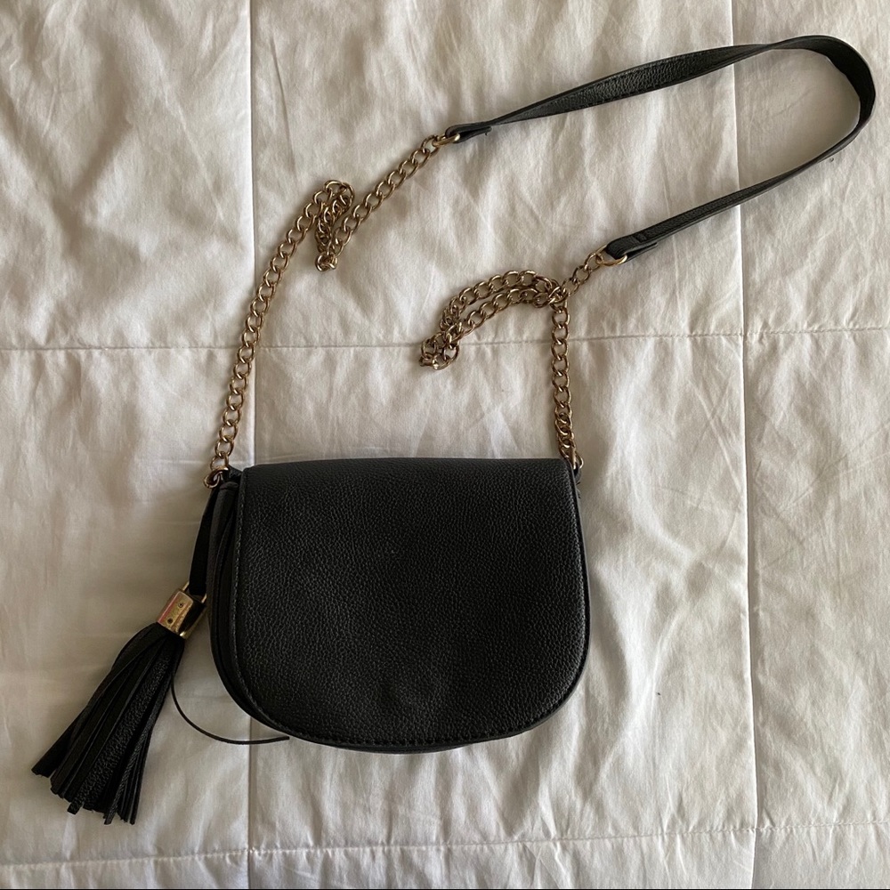 forever 21 Black crossbody bag
